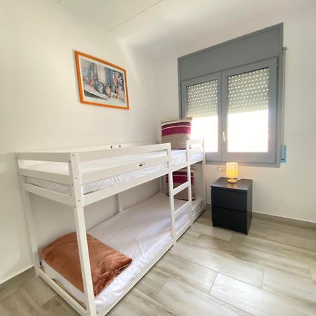 Apartmán Sol Playa Piscina Empuriabrava Exteriér fotografie