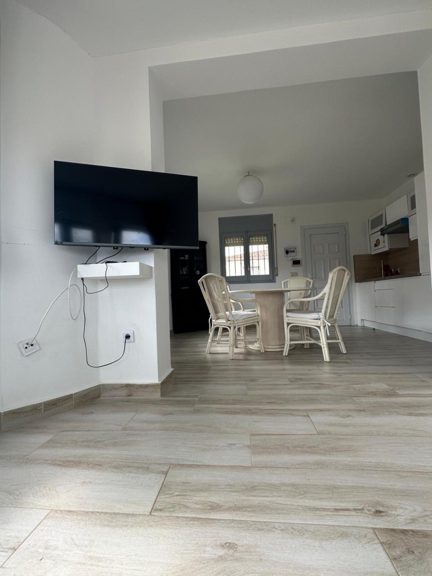 Apartmán Sol Playa Piscina Empuriabrava Exteriér fotografie